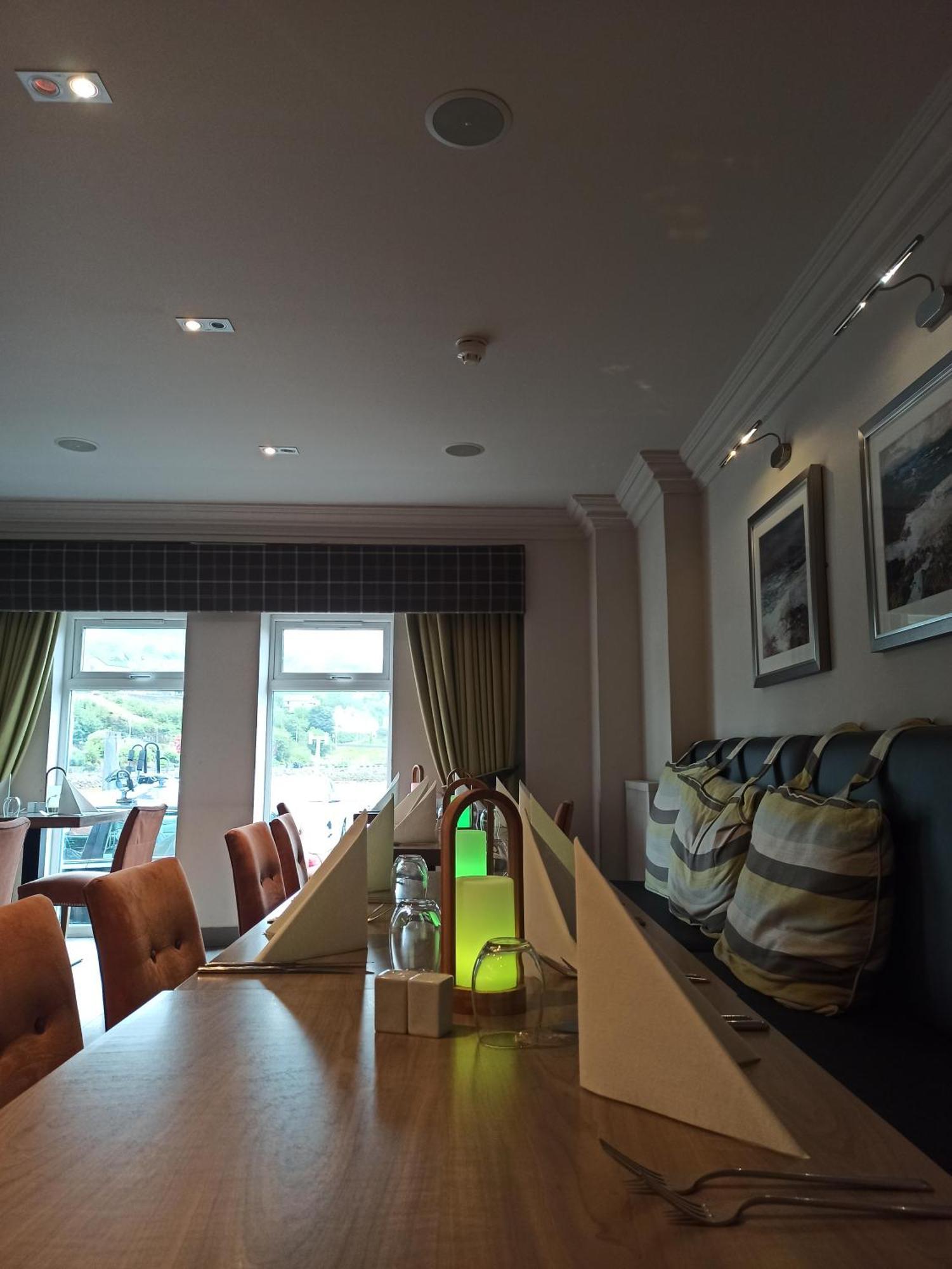 Anchor Hotel And Seabed Restaurant Tarbert  Exteriér fotografie