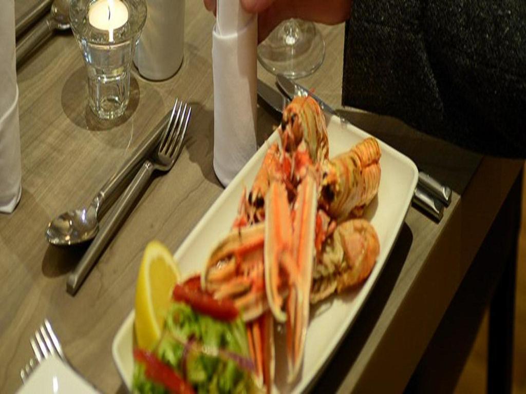 Anchor Hotel And Seabed Restaurant Tarbert  Exteriér fotografie